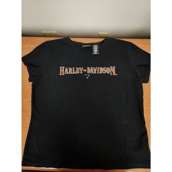 Harley-Davidson XL Black t-shirt with Harley-Davidson in orange with bling on th - Picture 2 of 7